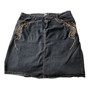 BOAYO Stretchy Faded Black Butterfly Jean Mini Skirt Plus Size 1xl